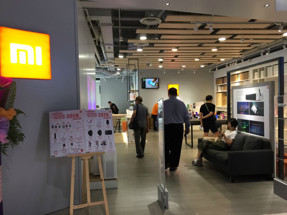 funan mall free things to do