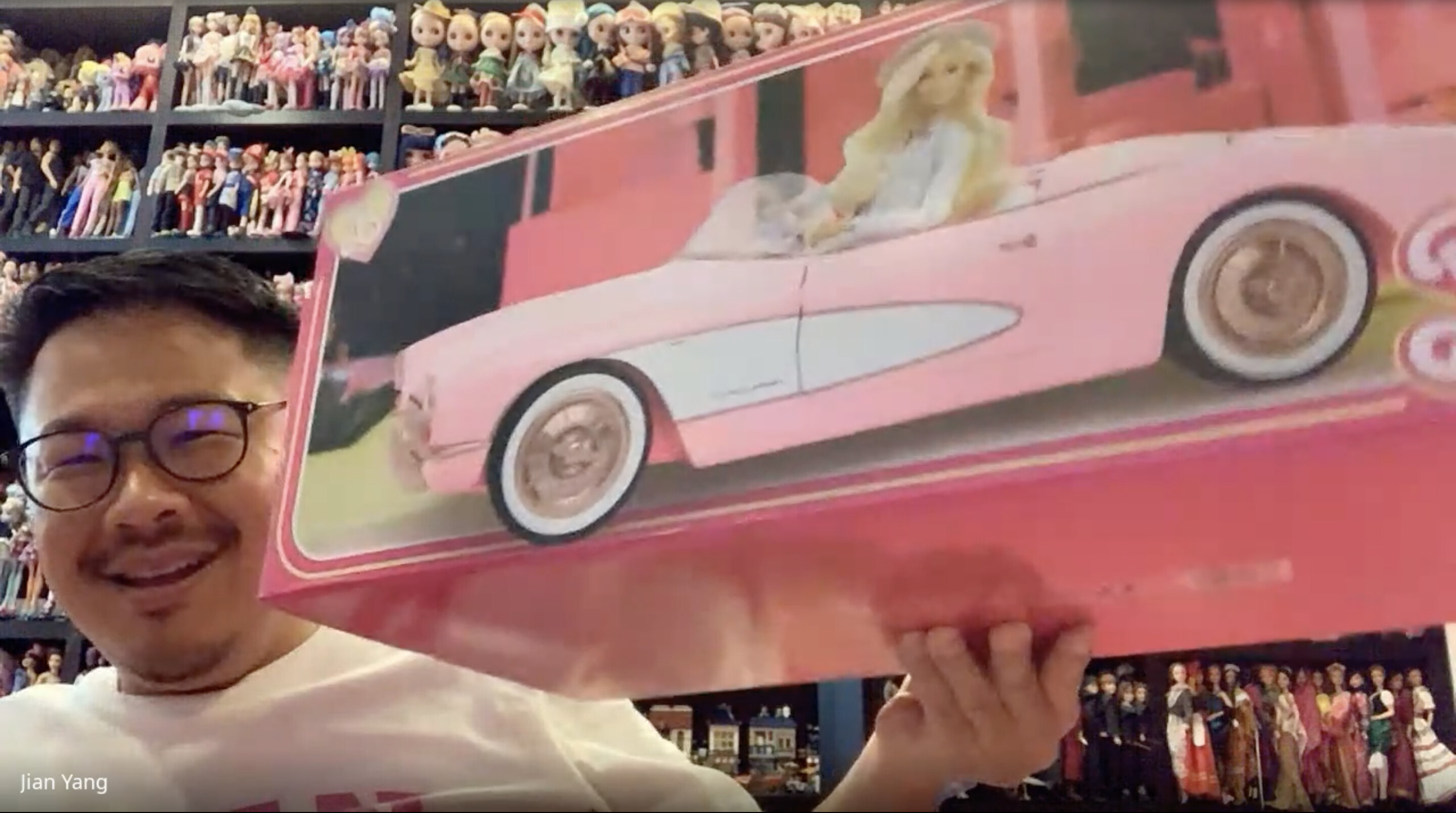 barbie-movie-car-pink-corvette-convertible