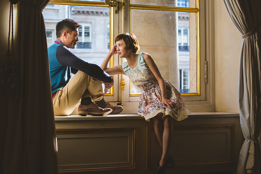 Watch Paris Holiday on Singtel CAST