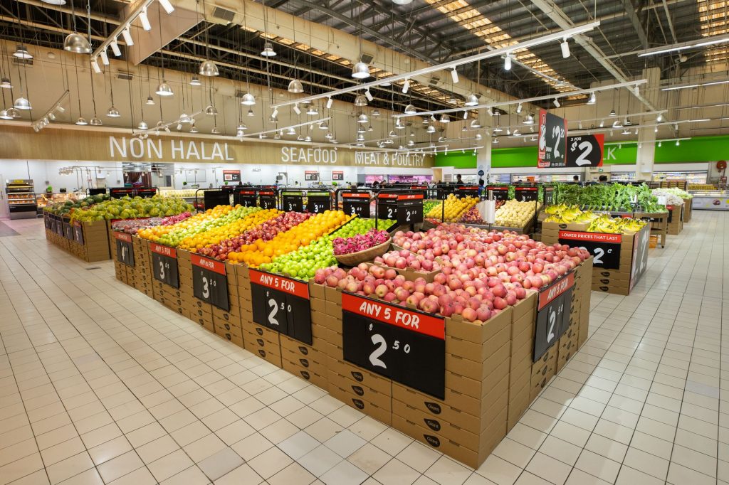 Shopping at Giant