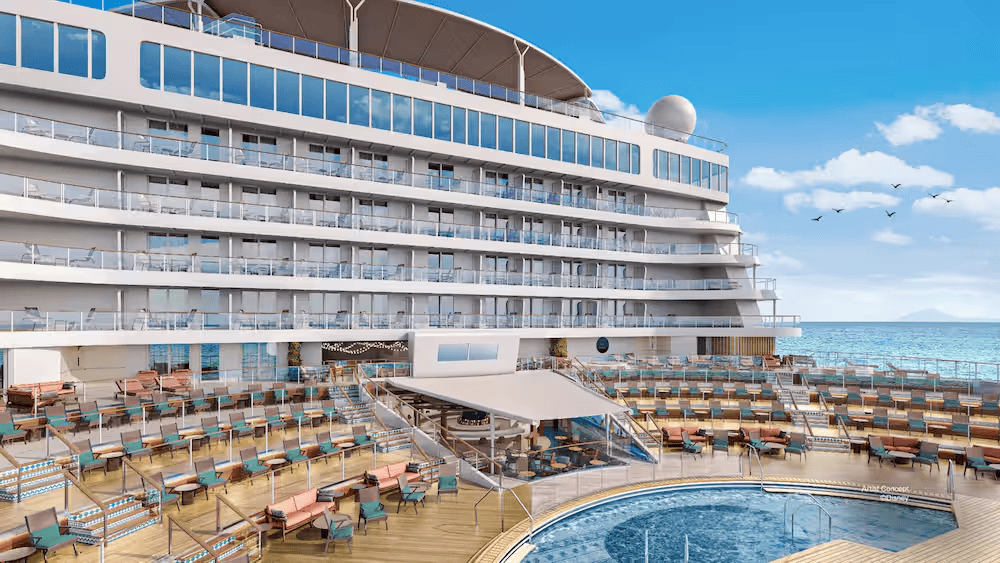 Disney Cruise Ship with whirling pools