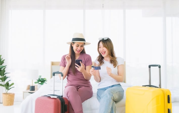 Best Credit Cards for Free Baggage and Luggage Perks in Singapore (2026)