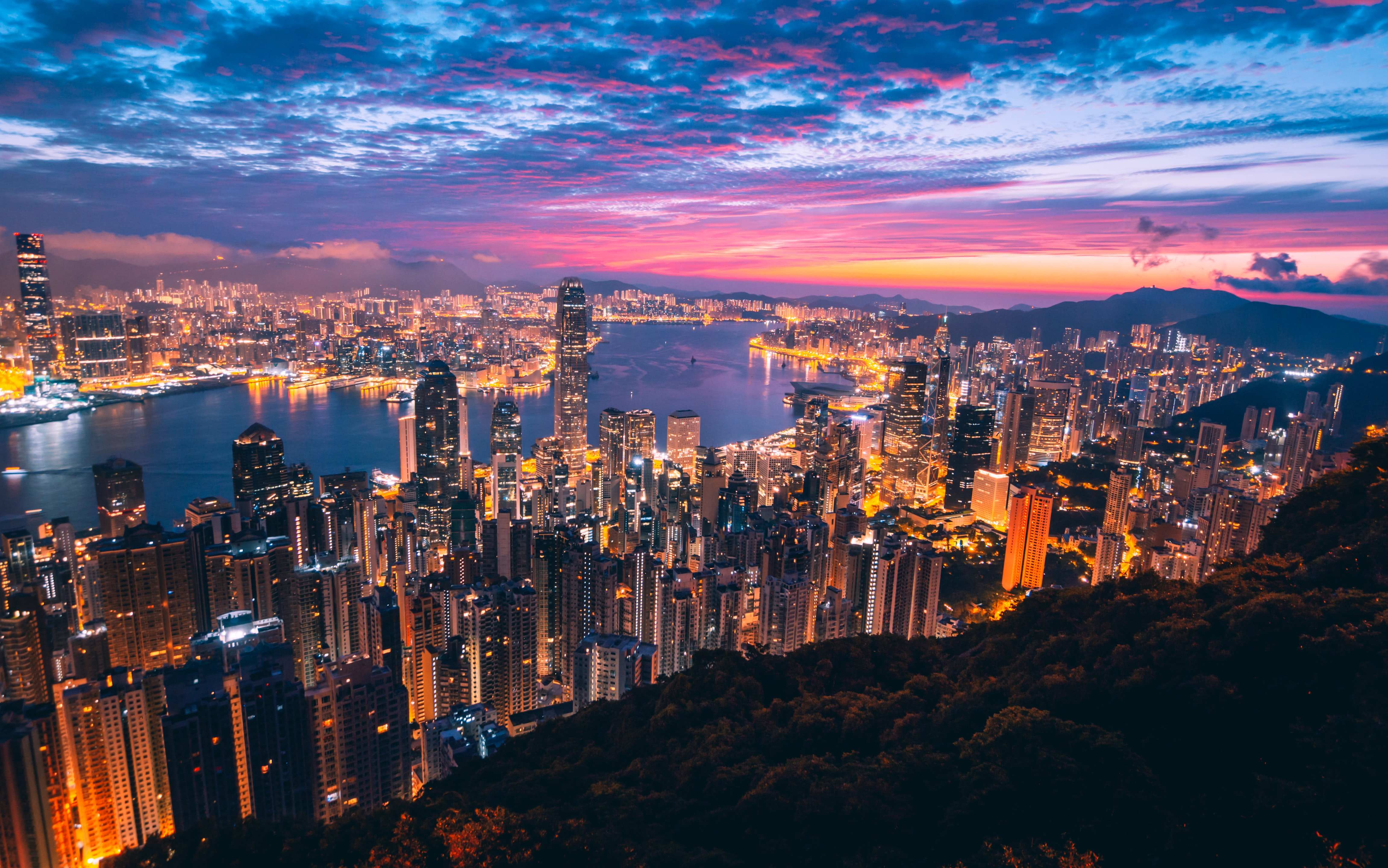 hong-kong-city-skyline-sunset