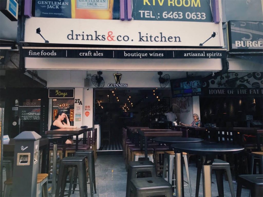 holland village bars 