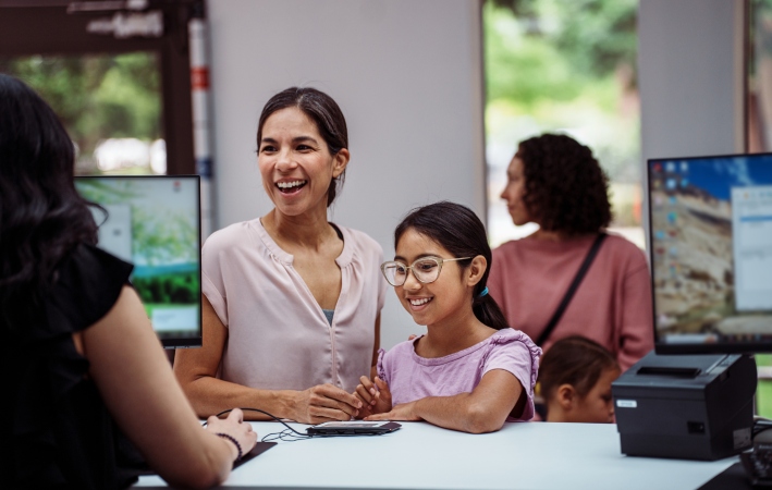 Guarantor Loans in Singapore: What Happens When You Agree to Guarantee Someone Else’s Loan?